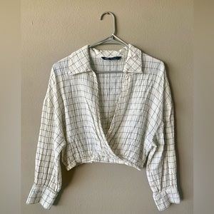 Zara XS cropped ivory windowpane blouse